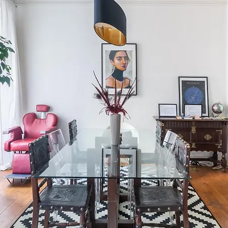 Plum Guide - Beholder Lisboa